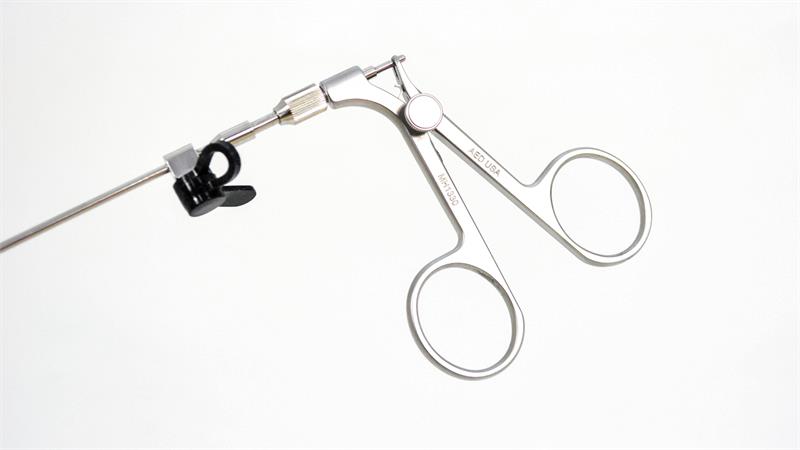 MH1330 Hystero Standard Grasper, Non-Rotatable, 3mm X 38cm, D/A