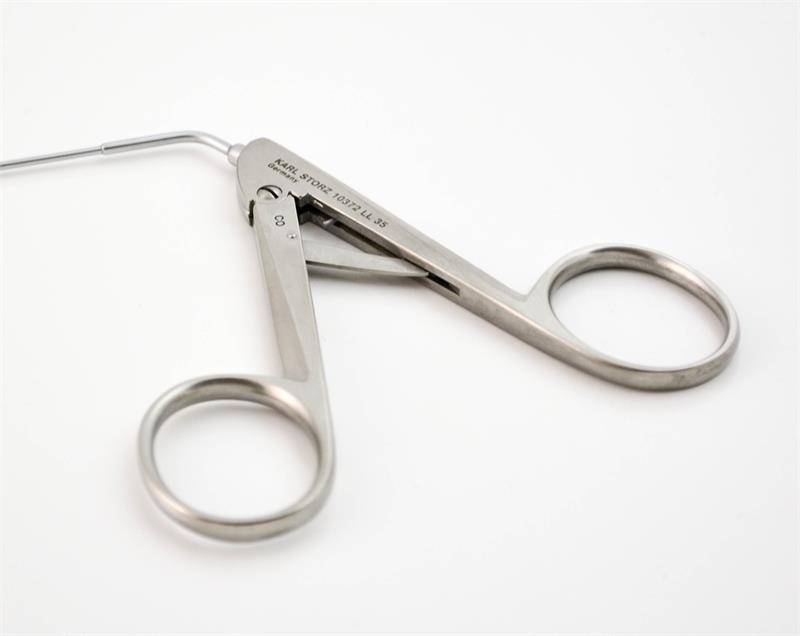 Storz Biopsy Spoon Bronchoscopy Forcep, 1.5mm x 35cm, D/A | 10372LL Storz