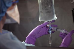 Halyard Purple Nitrile-Xtra™ Sterile Exam Gloves
